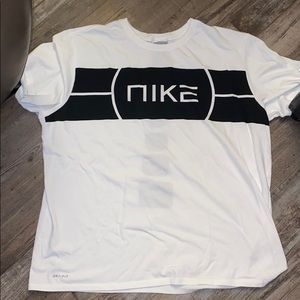 Men’s Nike Tee
